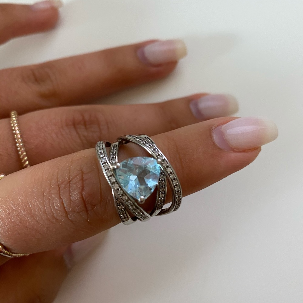 COPY - Rings - Picture 3 of 5
